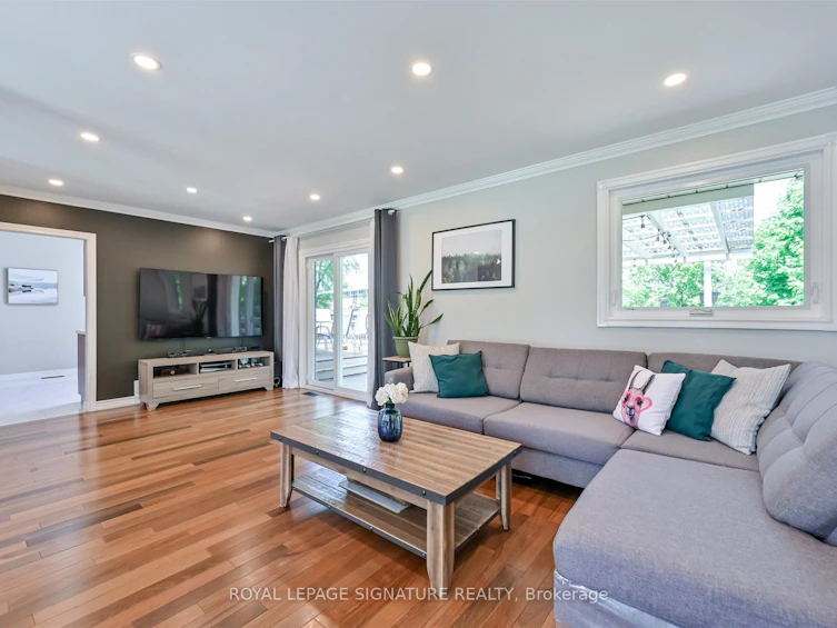 1411 Lewisham Drive, Mississauga, ON, L5J 3R2 - 5