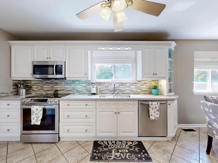 90 Jill Crescent, Brampton, ON, L6S 3J2 - 18
