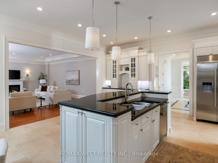 23 Valecrest Drive, Toronto, ON, M9A 4P4 - 15