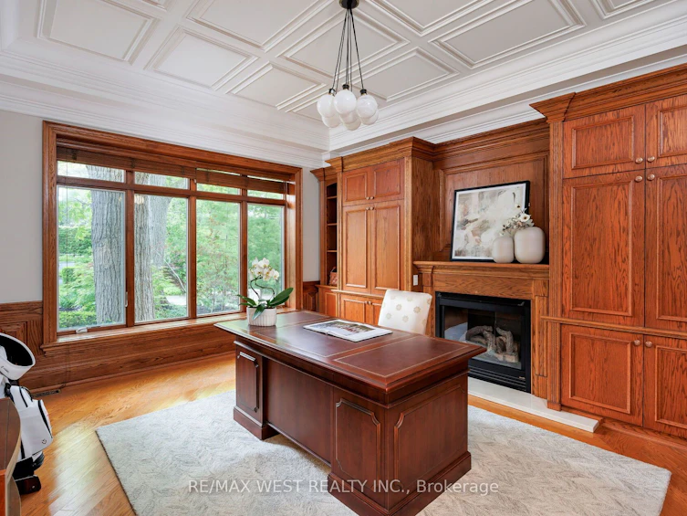 23 Valecrest Drive, Toronto, ON, M9A 4P4 - 5