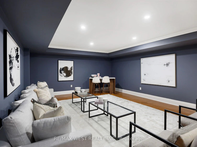23 Valecrest Drive, Toronto, ON, M9A 4P4 - 32
