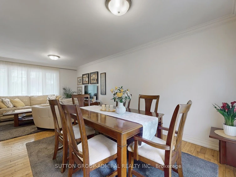 2 Winterton Drive, Toronto, ON, M9B 3G5 - 8