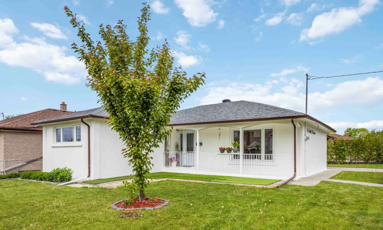 16 Frith Road