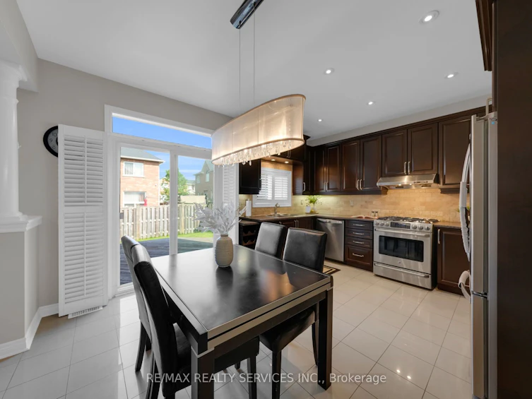 59 Finlayson Crescent, Brampton, ON, L6R 0L6 - 12