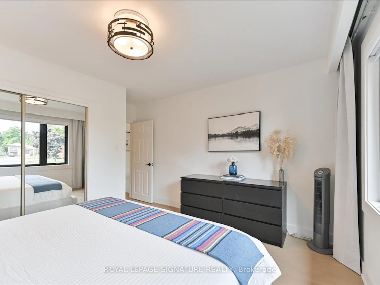 995 Dormer Street, Mississauga, ON, L5E 1T7 - 20