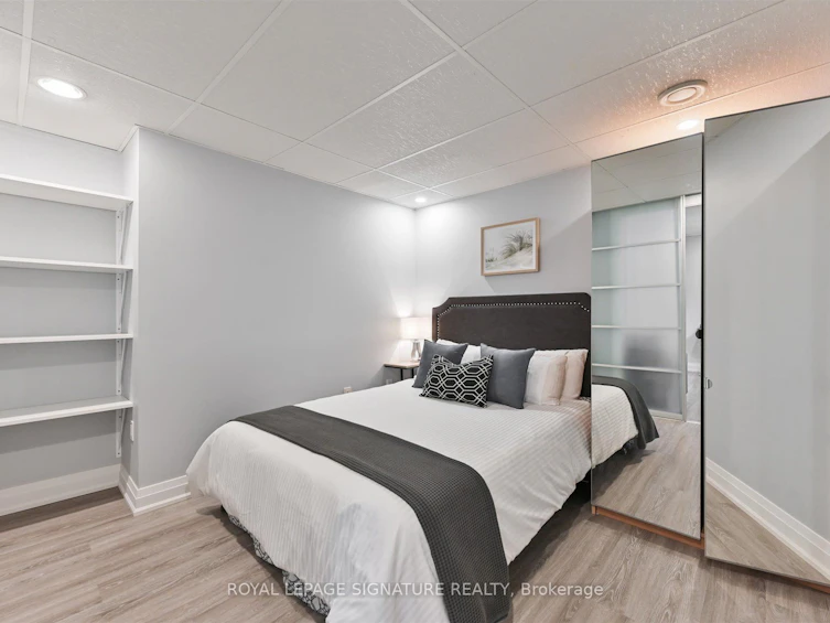 995 Dormer Street, Mississauga, ON, L5E 1T7 - 38