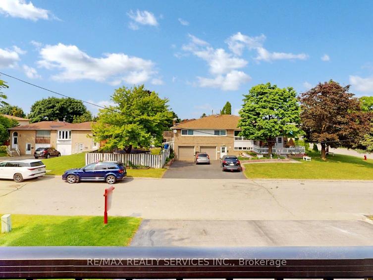 46 Gainsborough Road, Brampton, ON, L6S 1X1 - 44