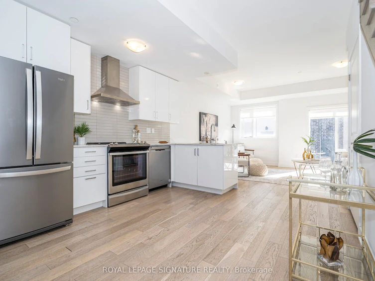71 Frederick Tisdale Drive, Toronto, ON, M3K 0C5 - 7