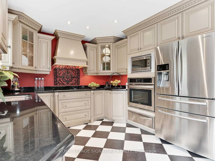 4285 Credit Pointe Drive, Mississauga, ON, L5M 3J8 - 5