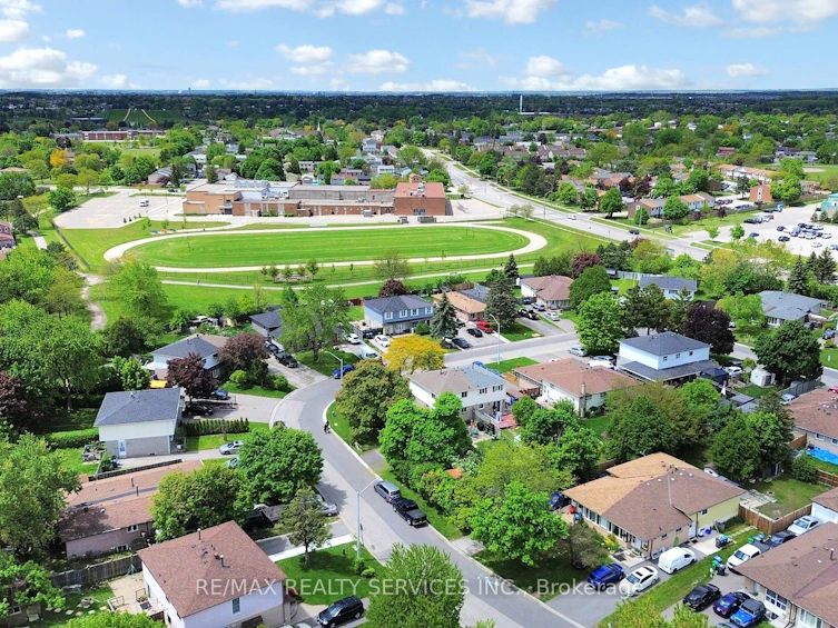 29 Gulliver Crescent, Brampton, ON, L6S 1T1 - 48