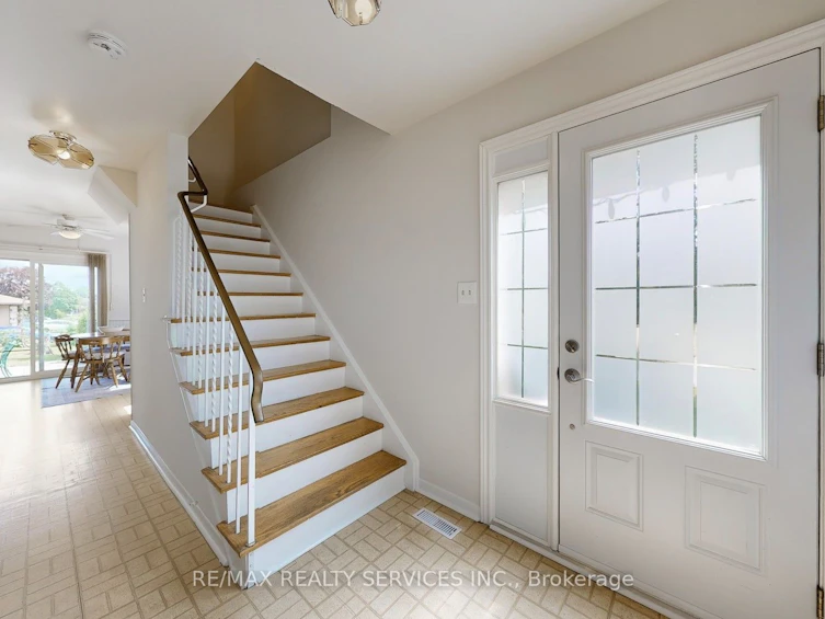 29 Gulliver Crescent, Brampton, ON, L6S 1T1 - 22