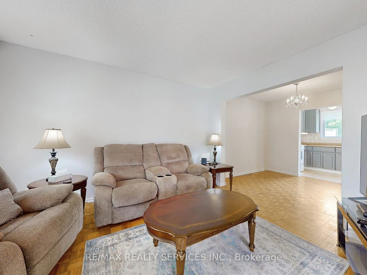 29 Gulliver Crescent, Brampton, ON, L6S 1T1 - 8