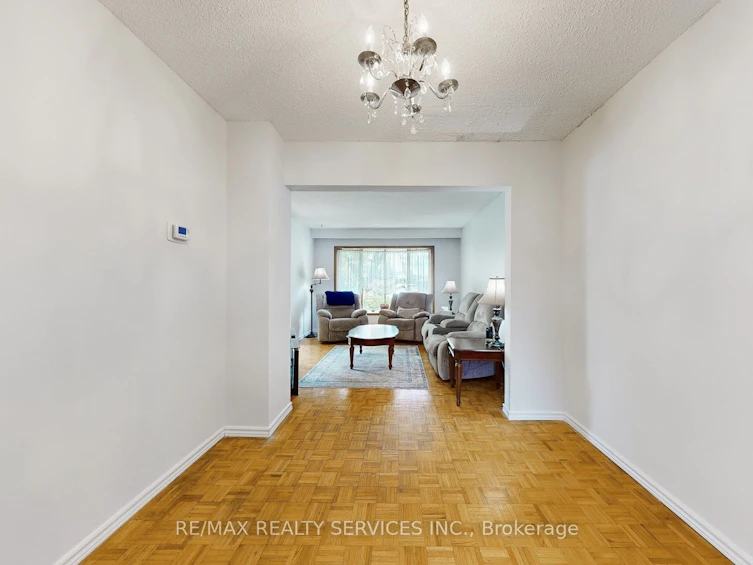 29 Gulliver Crescent, Brampton, ON, L6S 1T1 - 13