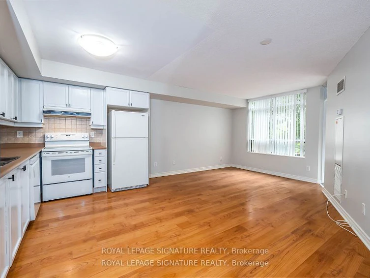 209-710 Humberwood Boulevard, Toronto, ON, M9W 7J5 - 7