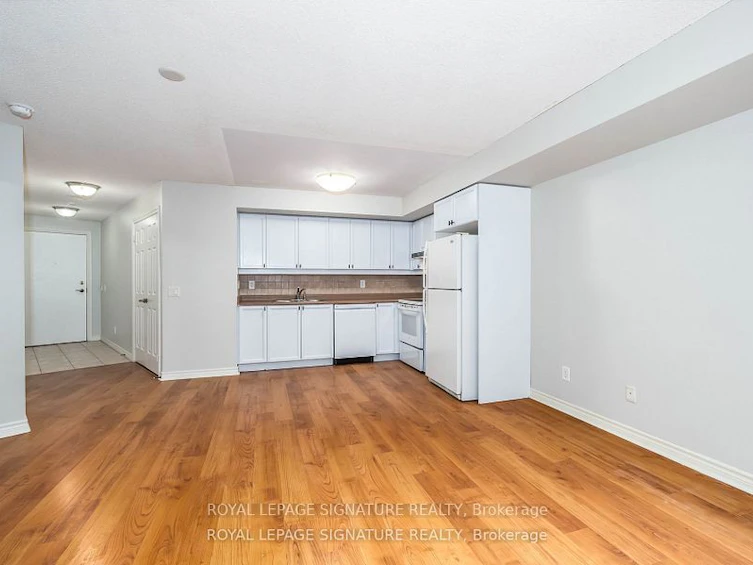 209-710 Humberwood Boulevard, Toronto, ON, M9W 7J5 - 5