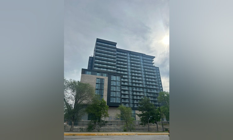 1307-86 Dundas Street E