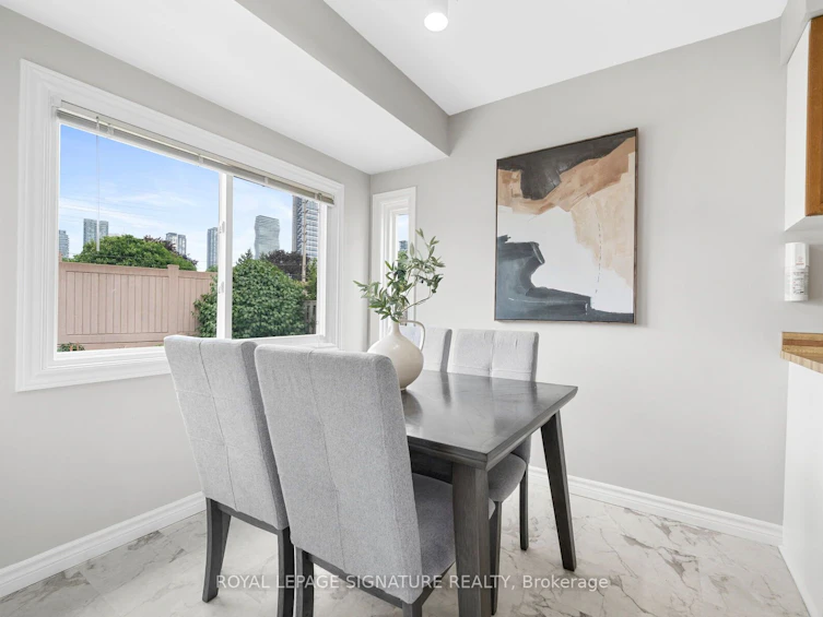 638 Galloway Crescent, Mississauga, ON, L5C 3W1 - 10
