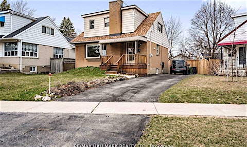 17 Tofield Crescent, Toronto, ON, M9W 2B8