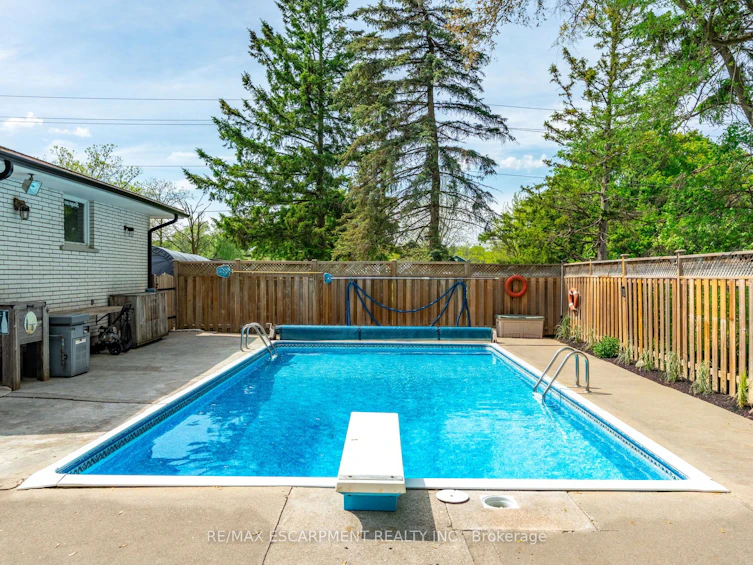 2718 No 8 Side Road, Burlington, ON, L7P 0E6 - 38