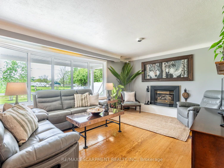 2718 No 8 Side Road, Burlington, ON, L7P 0E6 - 9