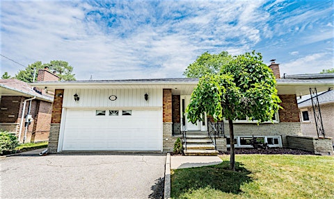 125 Decarie Circle, Toronto, ON, M9B 3J6