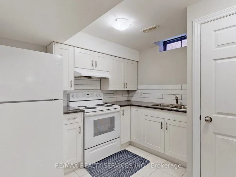87 Sprucelands Avenue, Brampton, ON, L6R 1N3 - 36