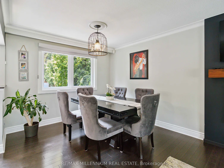 250 Daphne Avenue, Mississauga, ON, L5A 1M6 - 11