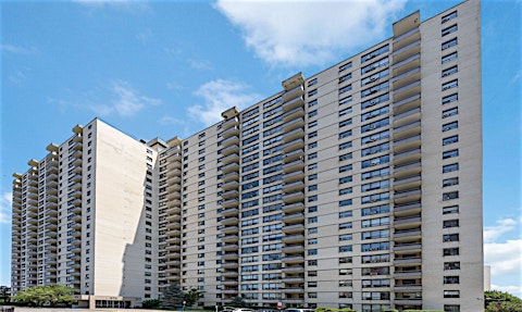 1416-370 Dixon Road, Toronto, ON, M9R 1T2