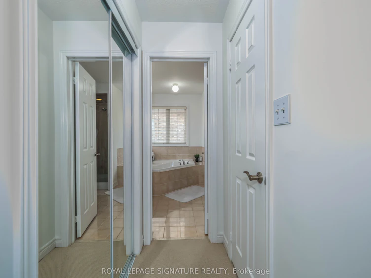 1 Skylar Circle, Brampton, ON, L6P 0Z6 - 25