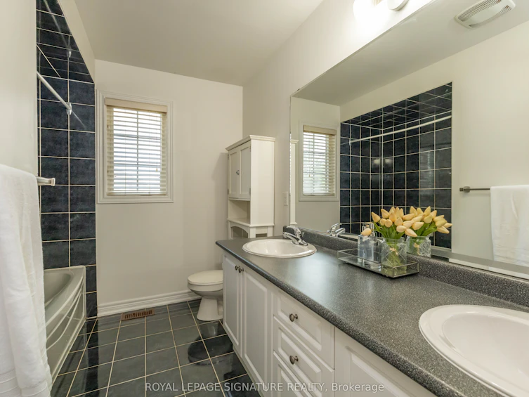 1 Skylar Circle, Brampton, ON, L6P 0Z6 - 36