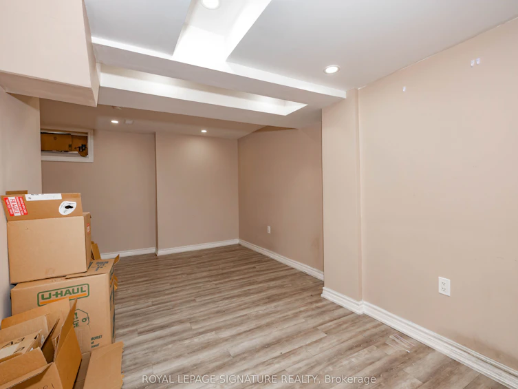 1 Skylar Circle, Brampton, ON, L6P 0Z6 - 39