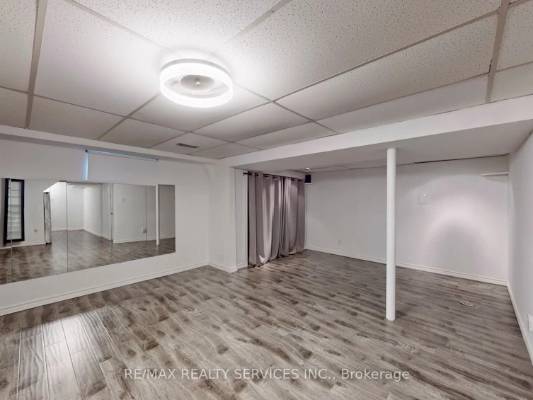 80 Carisbrooke Court, Brampton, ON, L6S 3K1 - 36
