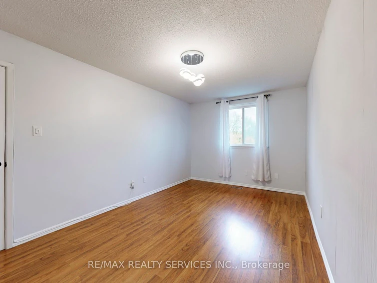 80 Carisbrooke Court, Brampton, ON, L6S 3K1 - 30