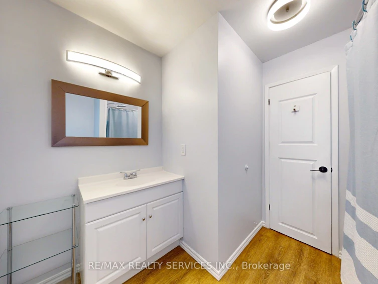 80 Carisbrooke Court, Brampton, ON, L6S 3K1 - 25