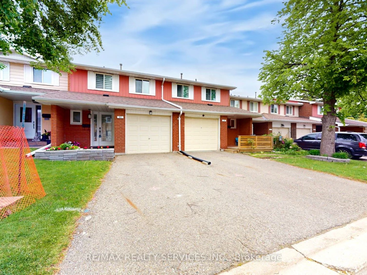80 Carisbrooke Court, Brampton, ON, L6S 3K1 - 2
