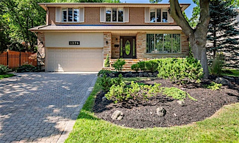 1376 Tecumseh Park Drive, Mississauga, ON, L5H 2W6