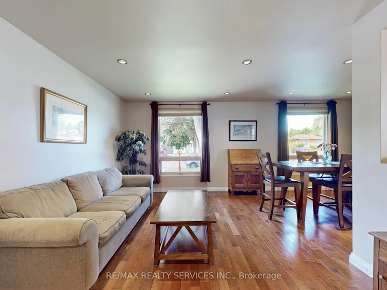 18 Heggie Road, Brampton, ON, L6V 2K3 - 5