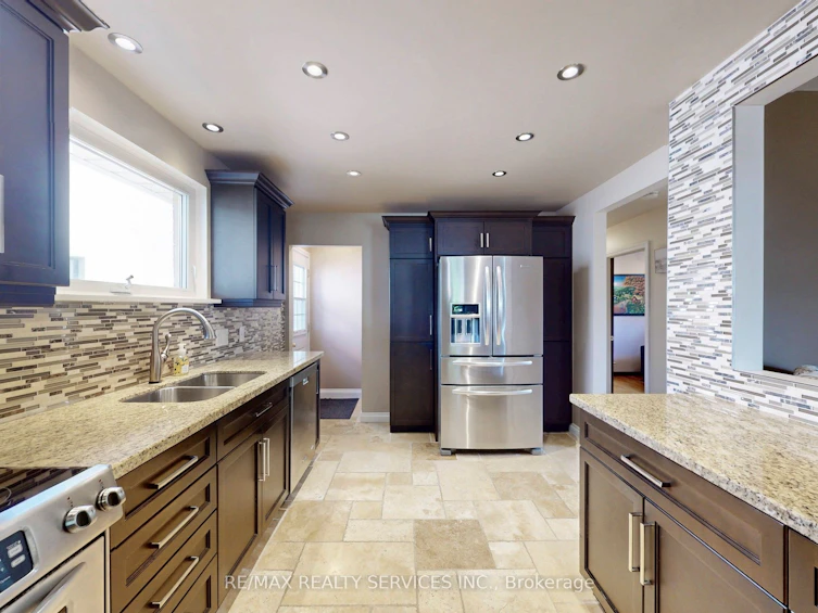 18 Heggie Road, Brampton, ON, L6V 2K3 - 9