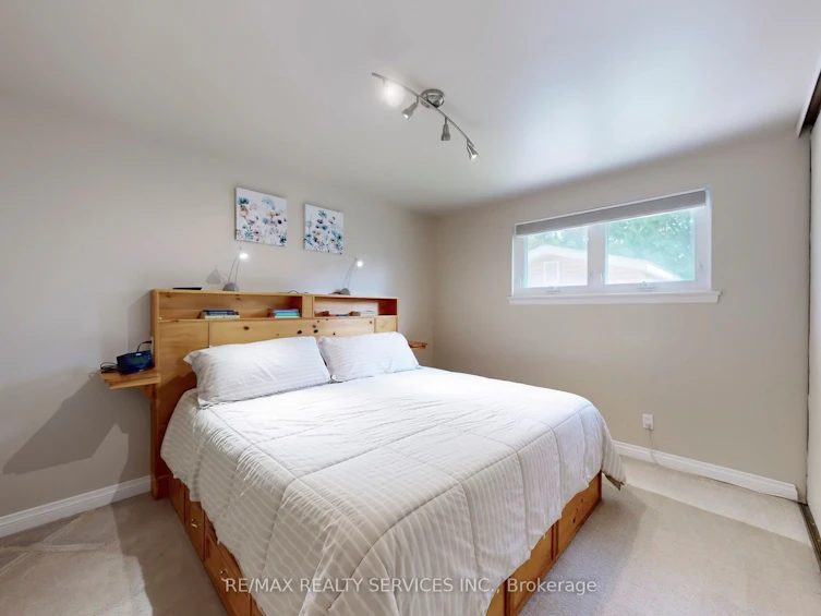 18 Heggie Road, Brampton, ON, L6V 2K3 - 15