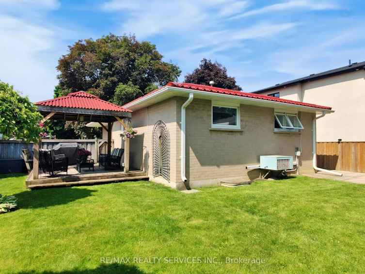 18 Heggie Road, Brampton, ON, L6V 2K3 - 41
