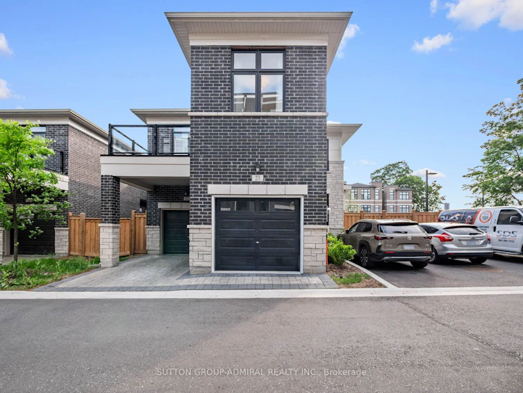 23 Tarmola Park Court, Toronto, ON, M9L 0A6 - 3
