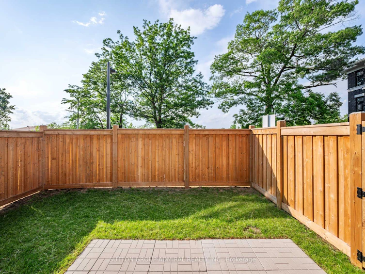 23 Tarmola Park Court, Toronto, ON, M9L 0A6 - 43