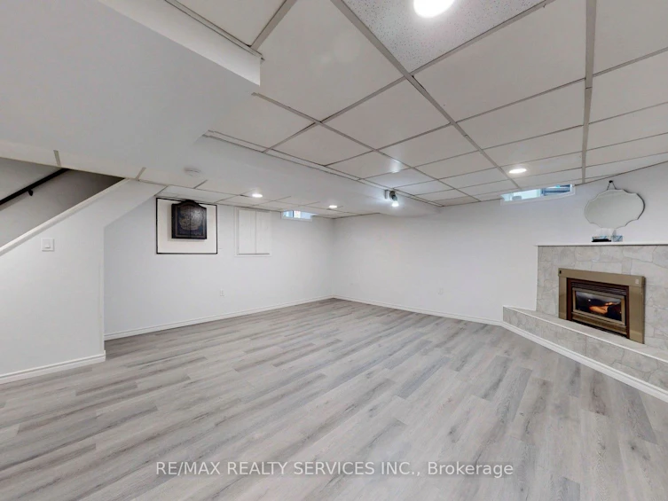 22 Glengrove Court, Brampton, ON, L6S 1Z3 - 30