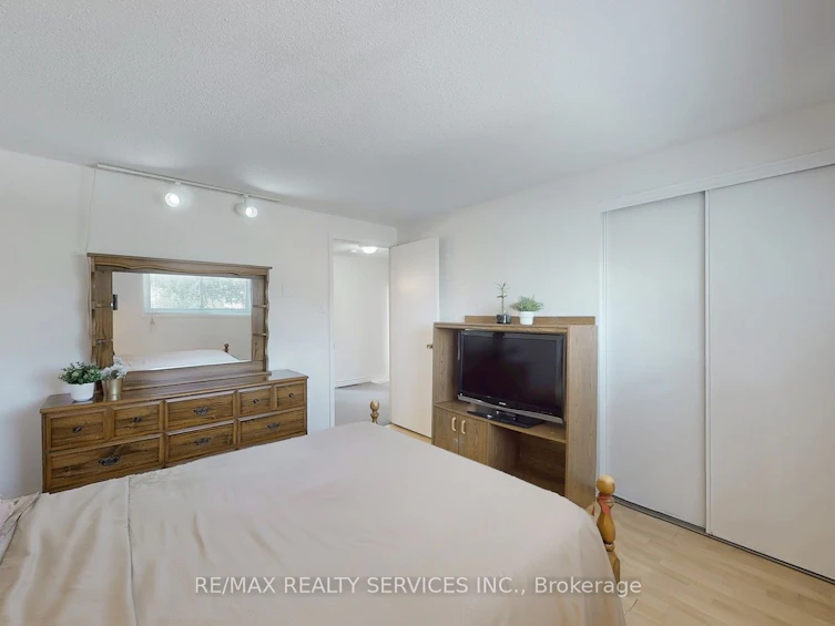 16 Jennifer Square, Brampton, ON, L6S 2L2 - 25