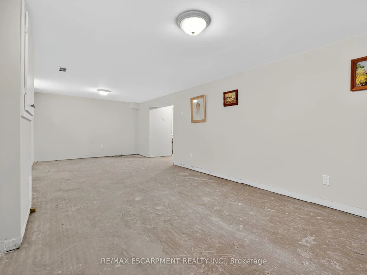 3084 Parkgate Crescent, Burlington, ON, L7M 1C7 - 35