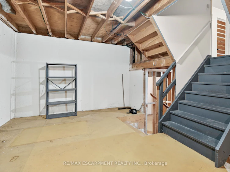 2280 Mansfield Drive, Burlington, ON, L7P 3J4 - 37
