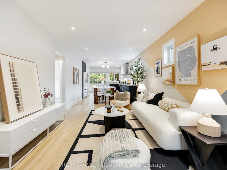 80 Thirty Ninth Street, Toronto, ON, M8W 3M7 - 7