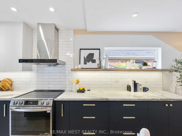 80 Thirty Ninth Street, Toronto, ON, M8W 3M7 - 11