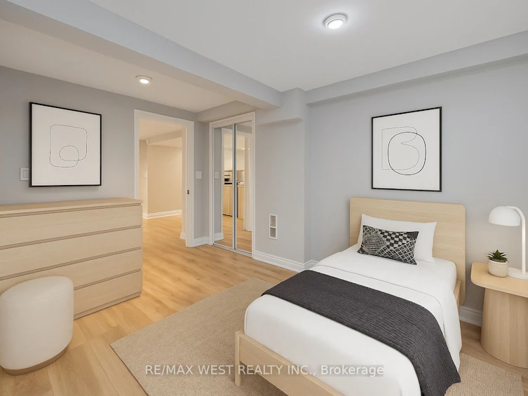 80 Thirty Ninth Street, Toronto, ON, M8W 3M7 - 30