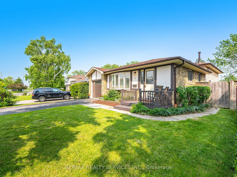 10 Gatewood Drive, Brampton, ON, L6S 1Y9 - 2